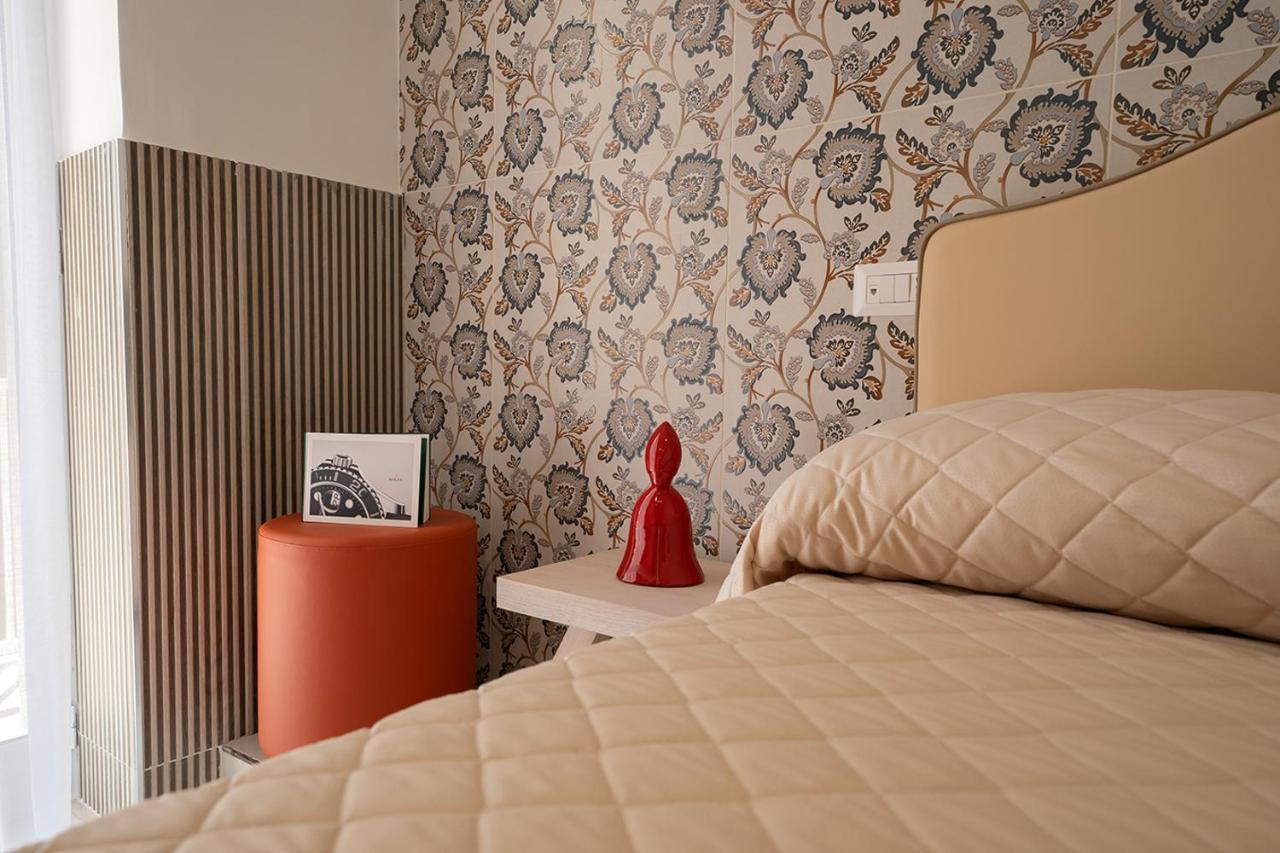 Greros H. Rooms Napoli Centro By Clapa Group Dislocated Hospitality מראה חיצוני תמונה