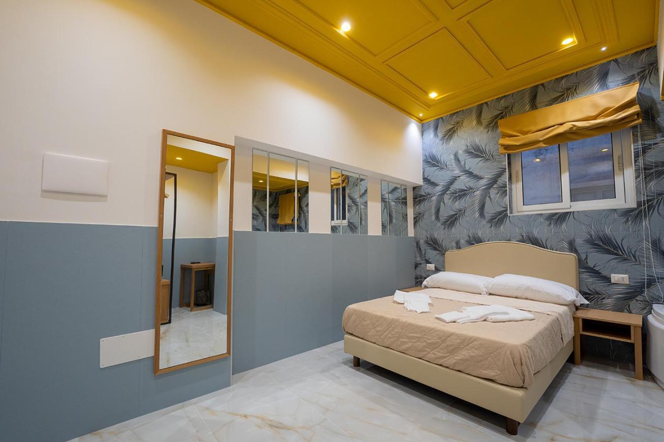 Greros H. Rooms Napoli Centro By Clapa Group Dislocated Hospitality מראה חיצוני תמונה